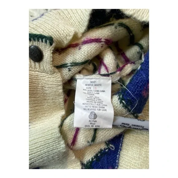 Woolrich Cardigan Sweater Womens SMALL Nordic Fair Isle Handframed Wool Blend - Picture 4 of 10